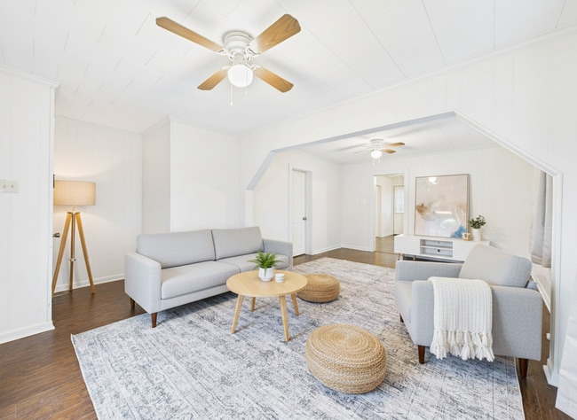 9123 Cameron St in Duson, LA - Building Photo - Building Photo