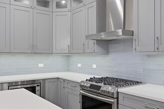 4226 S Ellis Ave in Chicago, IL - Foto de edificio - Building Photo