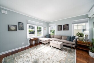 68 Derwent Ave in Verona, NJ - Building Photo - Building Photo