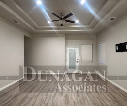 3812 Honeysuckle Dr in Carlsbad, NM - Building Photo - Building Photo