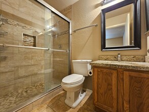7917 W Napoli St in Phoenix, AZ - Building Photo - Building Photo