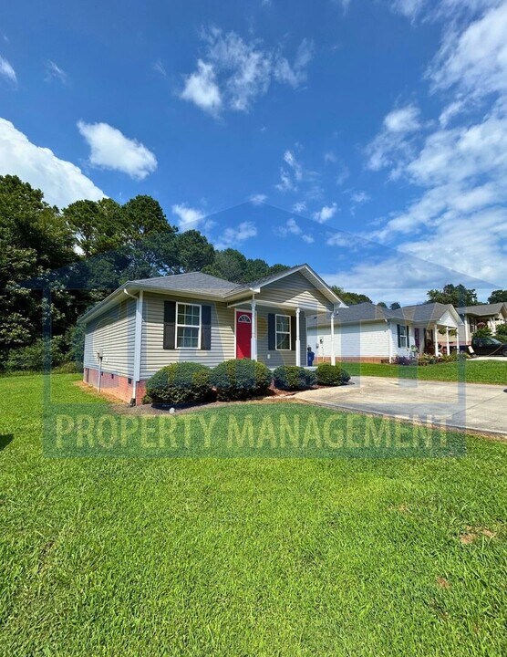 541 Linda Dr SE in Cleveland, TN - Building Photo