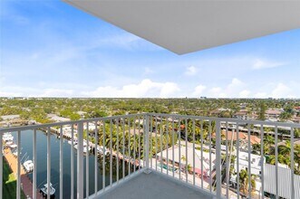 2881 NE 33rd Ct, Unit PH A in Fort Lauderdale, FL - Building Photo - Building Photo