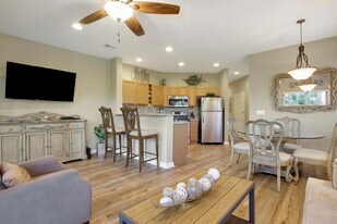 8278 Mulligan Cir in Port St. Lucie, FL - Building Photo