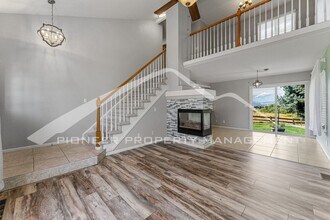 10031 S Cedaridge Way in Highlands Ranch, CO - Building Photo - Building Photo