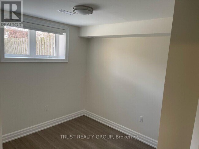129 Coleridge Ave in Toronto, ON - Building Photo - Building Photo