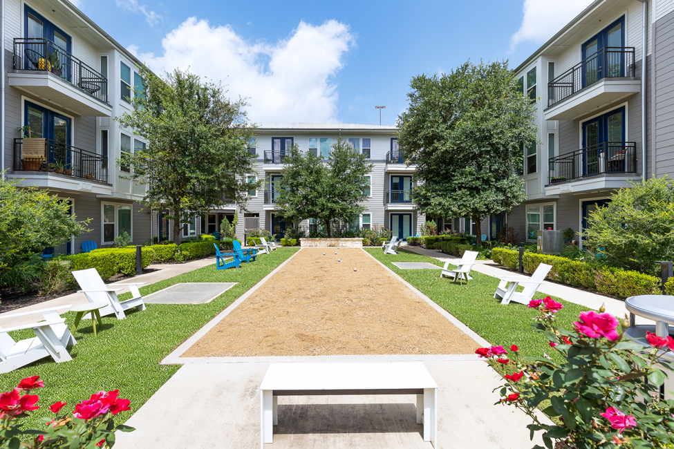 Burnet Flats in Austin, TX - Foto de edificio