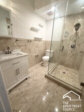 6712 N Clark St in Chicago, IL - Building Photo - Building Photo