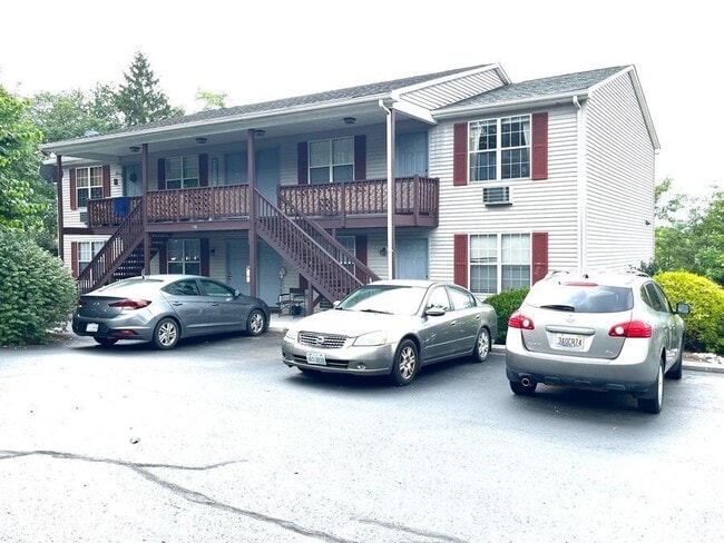 property at 1115 Lincolnshire Dr