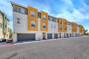 3728 Enchanted Sky St in Las Vegas, NV - Building Photo