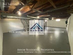 348 Shepley Dr in St. Louis, MO - Building Photo - Building Photo