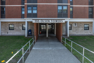 Olsen Towers in Fords, NJ - Building Photo - Building Photo