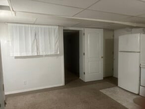 1521 South Center Street, Unit Apt 4 in Terre Haute, IN - Building Photo - Building Photo