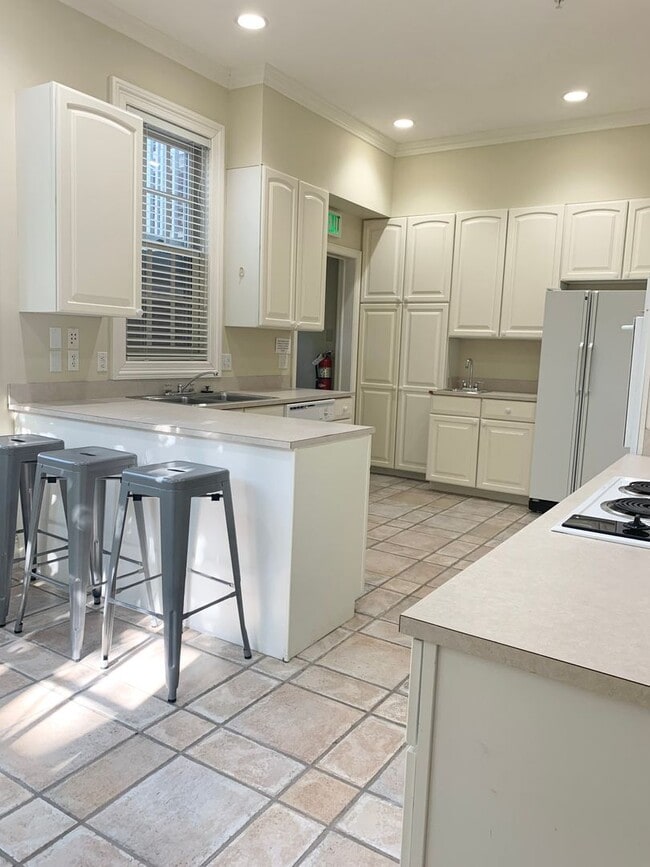 property at 1327 Geddes Ave