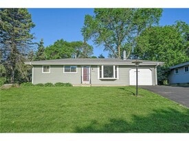 4613 Aquila Ave N in Minneapolis, MN - Building Photo