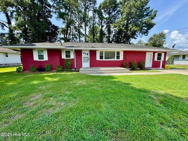 property at 106 Farm Dr