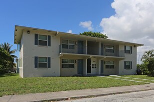 550 21st St in West Palm Beach, FL - Building Photo