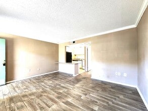 125 Water Front Way in Altamonte Springs, FL - Building Photo - Building Photo