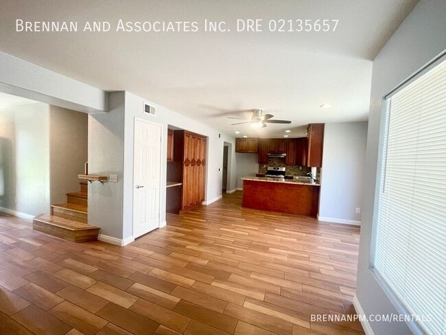 property at 1533 Applegate St