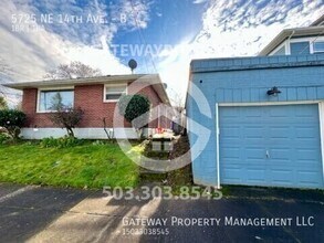 5725 NE 14th Ave in Portland, OR - Building Photo - Building Photo
