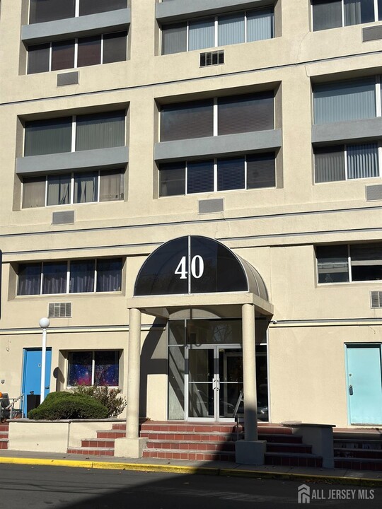 40 Fayette St in Perth Amboy, NJ - Building Photo