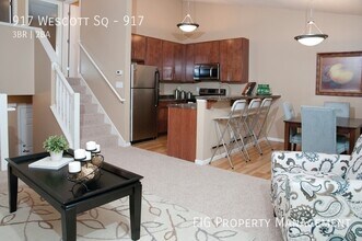 917 Wescott Square in Eagan, MN - Building Photo - Building Photo