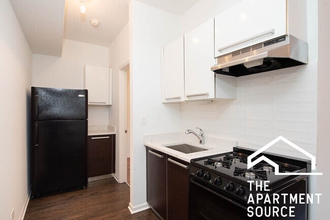 5054 N Winthrop Ave in Chicago, IL - Building Photo - Building Photo