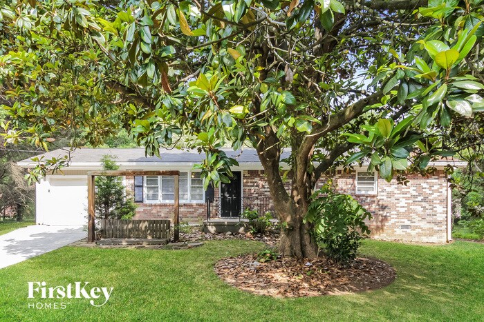 3327 Springville Rd in Powder Springs, GA - Building Photo