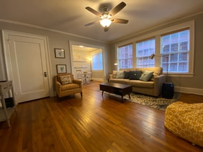805 Whitaker St in Savannah, GA - Building Photo - Building Photo
