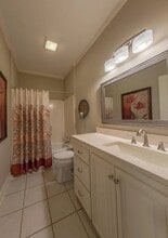 3901 Creek Shadow Ct in Baton Rouge, LA - Building Photo - Building Photo