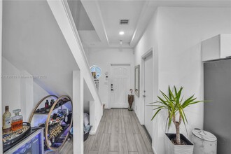 2307 Washington St in Hollywood, FL - Building Photo - Building Photo