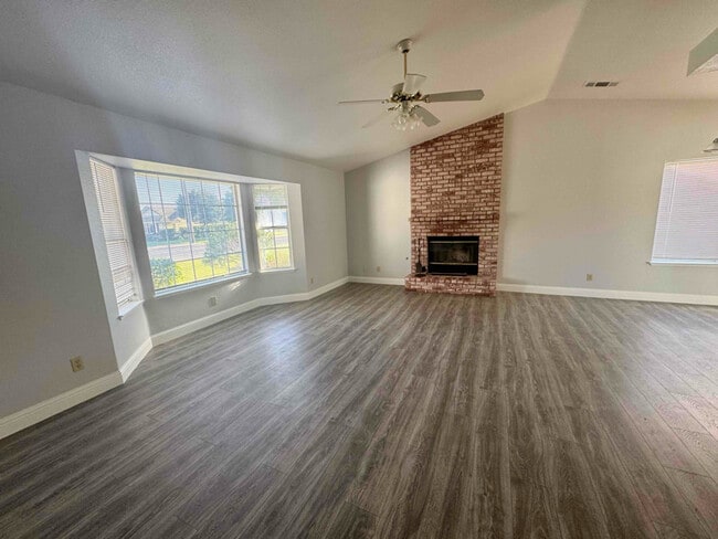 20396 American Ave in Hilmar, CA - Building Photo - Building Photo