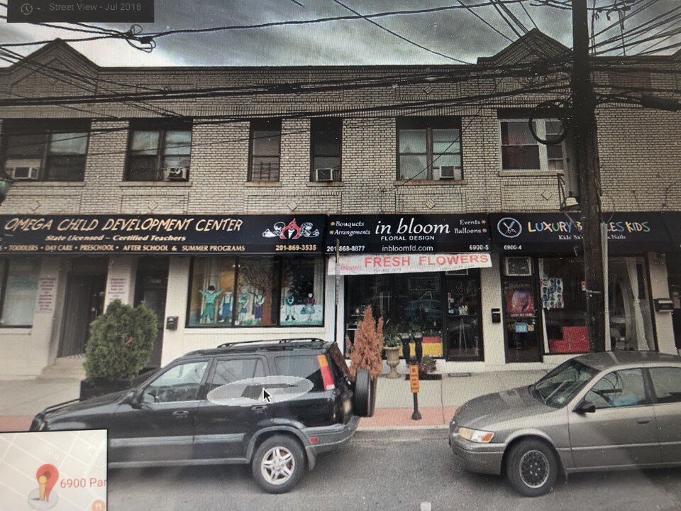 6900 Park Ave in Guttenberg, NJ - Building Photo