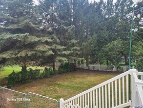 13404 Sequoia Ln in South Lyon, MI - Building Photo - Building Photo