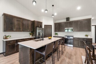 1115 S Foss Ave in Sioux Falls, SD - Building Photo - Building Photo