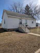 264 Cook Ave in Oconto, WI - Building Photo