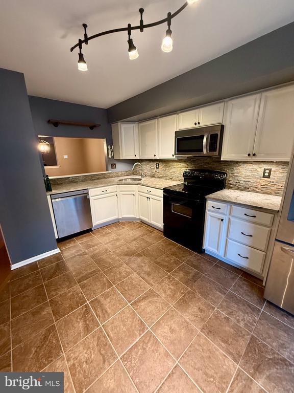 746 Chessie Ct in West Chester, PA - Building Photo - Building Photo