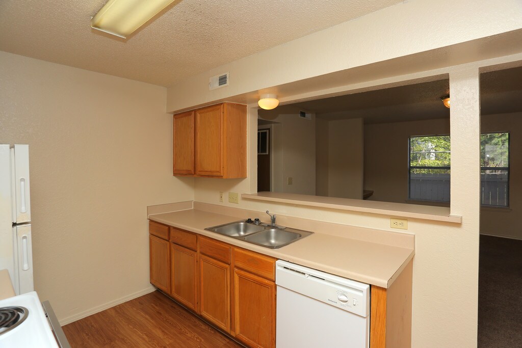 Claremore Creek Apartments Claremore, OK Apartments For Rent