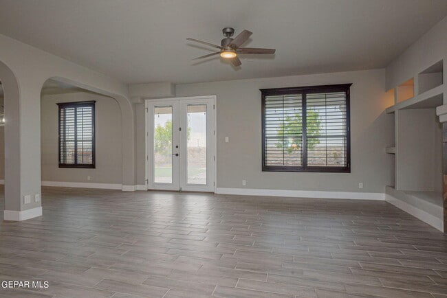 13292 Emerald Isle St in El Paso, TX - Building Photo - Building Photo