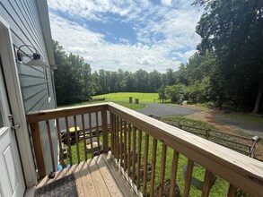 3911 Dogwood Ln in Riegelsville, PA - Building Photo - Building Photo