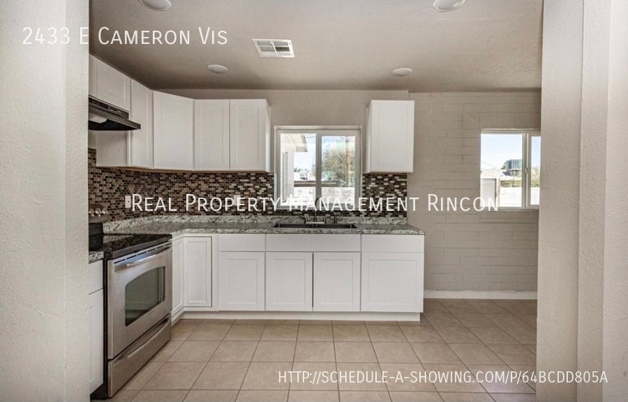 2433 E Cameron Vista in Tucson, AZ - Building Photo