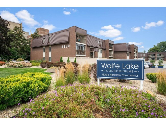 property at 4860 Park Commons Dr