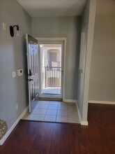 4200 E Commerce Way in Sacramento, CA - Building Photo - Building Photo