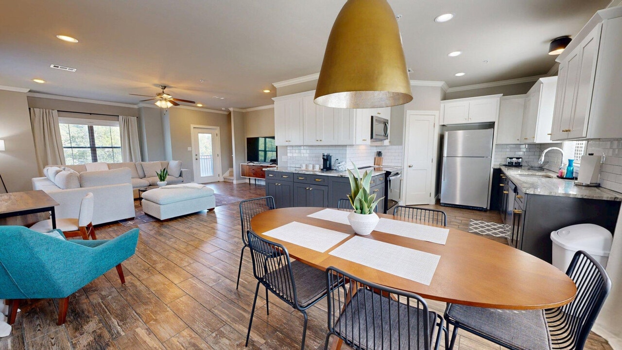 636 Clay St in Bryan, TX - Building Photo