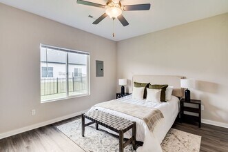 1731 Rover Ct in Derby, KS - Foto de edificio - Building Photo