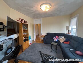 59 Cedar St, Unit 3L in Somerville, MA - Building Photo - Building Photo