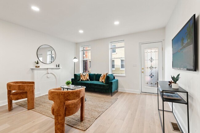 1638 Latona St in Philadelphia, PA - Building Photo - Building Photo