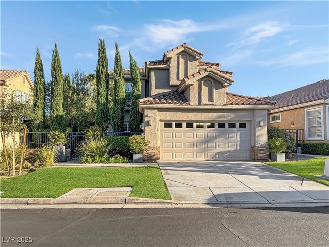 property at 1352 Fox Acres Dr