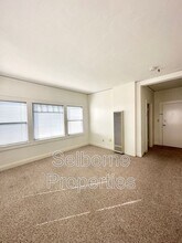 5339 Broadway in Oakland, CA - Building Photo - Building Photo