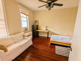 617 Irving St NW in Washington, DC - Building Photo